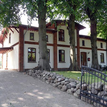 Komfortable Ferienwohnung "Vier Linden", Ruhige Doerfliche Lage, 20 Min Zur Kueste Kirch Mulsow Exterior foto